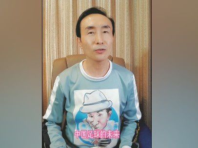 来到切尔西之后，斯特林已经为蓝军出场了55次，打进15球的同时，还送出了7次助攻。